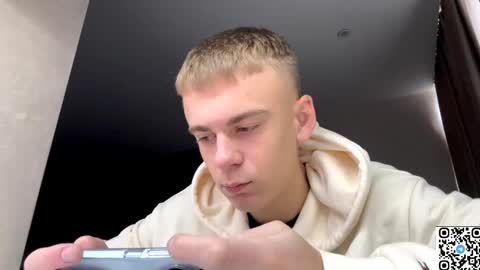 Snapshot of echowraith chatting on October 29, 2025, 6:15 am echowraith online show from October 29, 2025, 6:15 am