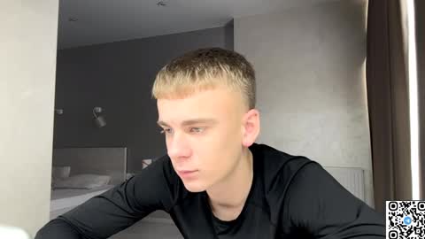 Snapshot of echowraith chatting on November 6, 2025, 11:33 am echowraith online show from November 6, 2025, 11:33 am