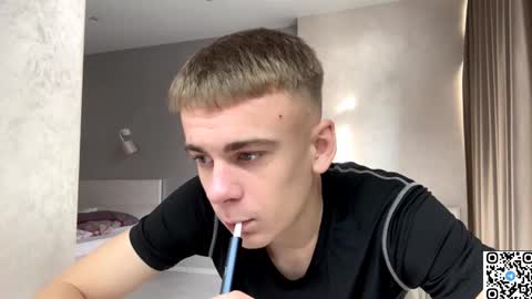 Snapshot of echowraith chatting on November 14, 2025, 8:24 am echowraith online show from November 14, 2025, 8:24 am