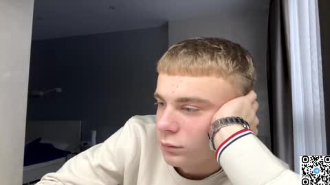 Snapshot of echowraith chatting on December 3, 2025, 7:38 am echowraith online show from December 3, 2025, 7:38 am