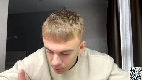 Snapshot of echowraith chatting on December 5, 2025, 7:17 am echowraith online show from December 5, 2025, 7:17 am