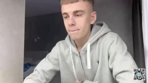 Snapshot of echowraith chatting on December 14, 2025, 9:14 am echowraith online show from December 14, 2025, 9:14 am