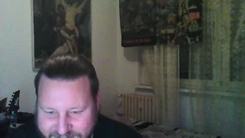 Snapshot of eda666 chatting on January 2, 2025, 6:34 pm Edward online show from January 2, 2025, 6:34 pm