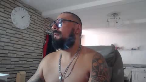 Snapshot of edgarram83 chatting on September 20, 2025, 7:04 pm edgarram83 online show from September 20, 2025, 7:04 pm