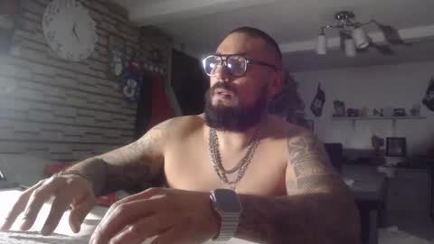 Snapshot of edgarram83 chatting on November 21, 2025, 6:23 am edgarram83 online show from November 21, 2025, 6:23 am