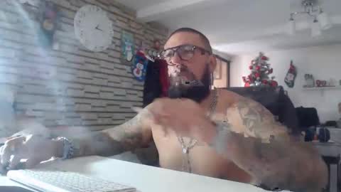 Snapshot of edgarram83 chatting on November 25, 2025, 7:14 pm edgarram83 online show from November 25, 2025, 7:14 pm