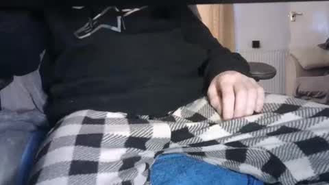 Snapshot of edged_biker chatting on February 9, 2025, 3:56 pm edged biker online show from February 9, 2025, 3:56 pm