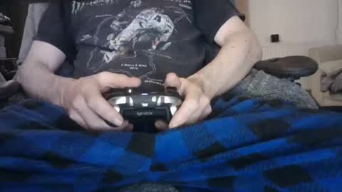 Snapshot of edged_biker chatting on February 20, 2025, 6:57 pm edged biker online show from February 20, 2025, 6:57 pm