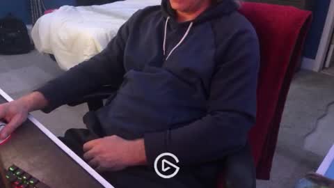 Snapshot of edgemeallnight chatting on January 4, 2025, 3:40 am edgemeallnight online show from January 4, 2025, 3:40 am