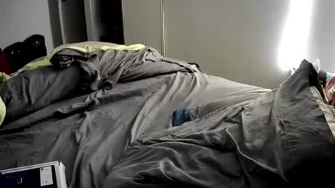 Angel online show from February 4, 2025, 11:38 pm