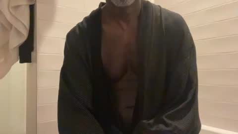 Dad online show from November 29, 2025, 3:20 am