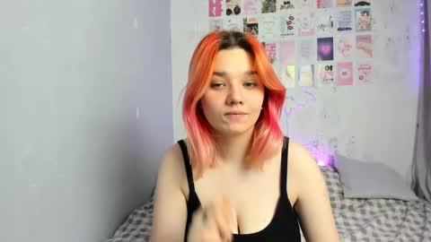 Snapshot of edna_dana chatting on December 18, 2024, 2:28 pm Edna online show from December 18, 2024, 2:28 pm