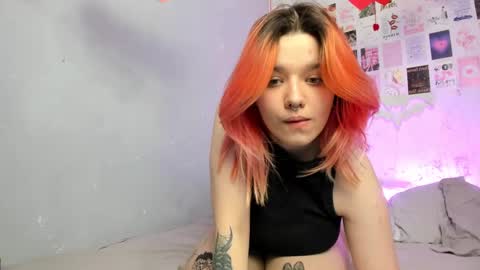 Snapshot of edna_dana chatting on March 2, 2025, 6:40 pm Edna online show from March 2, 2025, 6:40 pm