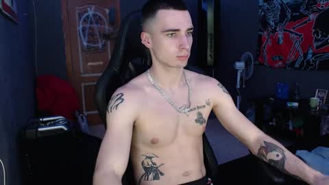 Eduar online show from December 29, 2024, 3:13 pm