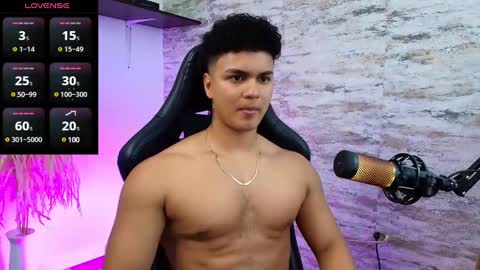 Snapshot of edward__clarck chatting on January 25, 2025, 3:40 am EDWARD CLARCK online show from January 25, 2025, 3:40 am