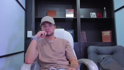 Edward Ross online show from January 29, 2025, 2:19 am