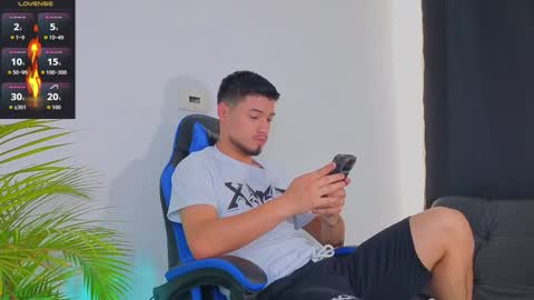 Edward Ross online show from October 22, 2025, 7:35 pm