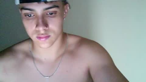 Snapshot of edwisalvatore chatting on December 7, 2024, 3:04 am edwisalvatore online show from December 7, 2024, 3:04 am