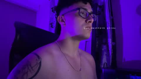 Snapshot of edwisalvatore chatting on December 16, 2025, 5:12 am edwisalvatore online show from December 16, 2025, 5:12 am