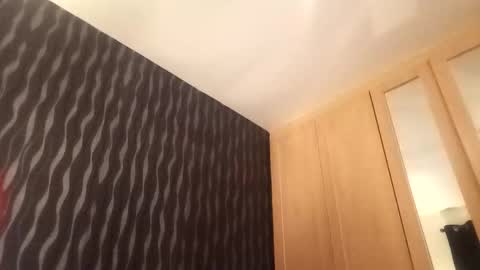 Snapshot of eeic_uncovered2 chatting on November 23, 2025, 9:36 pm eeic_uncovered2 online show from November 23, 2025, 9:36 pm