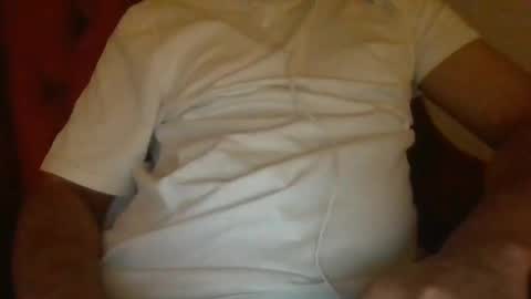 Snapshot of efen0502 chatting on December 1, 2024, 6:19 pm Naughty Boy online show from December 1, 2024, 6:19 pm