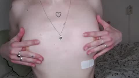 Snapshot of effa__laska chatting on November 1, 2025, 7:49 pm effa__laska online show from November 1, 2025, 7:49 pm