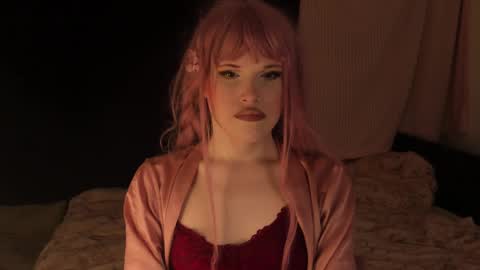 Effie Mur online show from January 9, 2025, 6:27 am