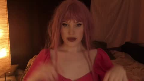 Effie Mur online show from February 3, 2025, 3:27 pm