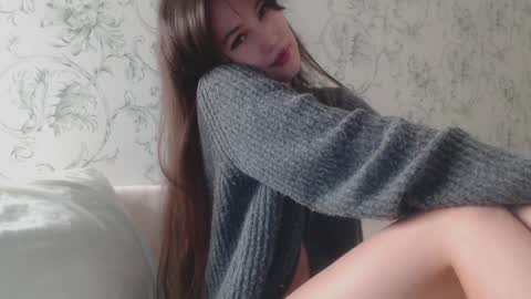 Snapshot of effsweet chatting on December 18, 2024, 7:41 pm Eff online show from December 18, 2024, 7:41 pm