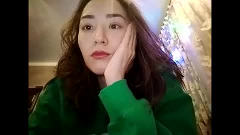 Snapshot of effy007 chatting on January 1, 2025, 1:48 pm Effy online show from January 1, 2025, 1:48 pm