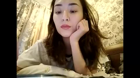 Snapshot of effy007 chatting on March 12, 2025, 4:35 pm Effy online show from March 12, 2025, 4:35 pm