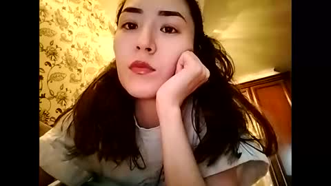 Snapshot of effy007 chatting on October 15, 2025, 12:27 pm Effy online show from October 15, 2025, 12:27 pm