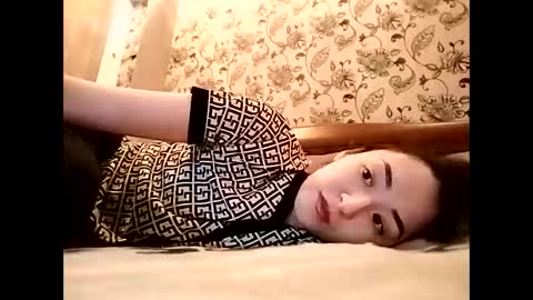 Snapshot of effy007 chatting on November 25, 2025, 4:29 pm Effy online show from November 25, 2025, 4:29 pm