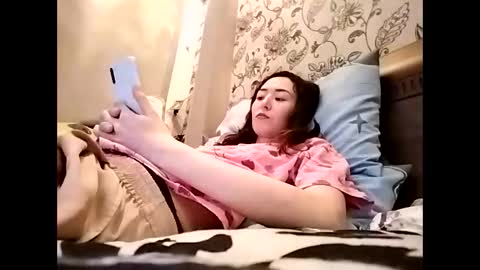 Snapshot of effy007 chatting on November 27, 2025, 2:52 pm Effy online show from November 27, 2025, 2:52 pm