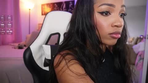 eimi   online show from November 6, 2025, 8:54 pm