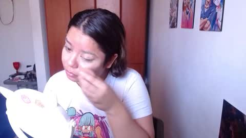 eimy_saenzz online show from November 21, 2025, 3:00 pm