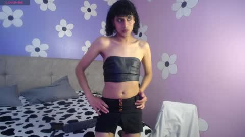 Eimyflorian online show from January 17, 2025, 3:22 pm