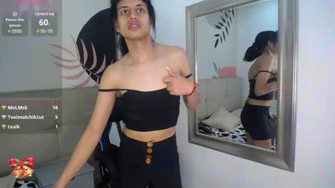 Eimyflorian online show from March 2, 2025, 2:54 pm