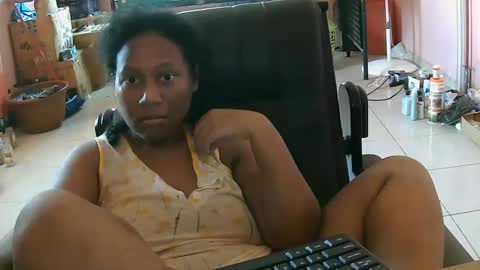 Eirondra Valeen online show from October 8, 2025, 1:53 pm