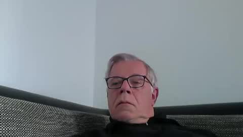 Snapshot of eisbaer1957 chatting on March 2, 2025, 8:48 am eisbaer1957 online show from March 2, 2025, 8:48 am