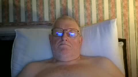Snapshot of eketman1964 chatting on October 8, 2025, 11:02 pm eketman1964 online show from October 8, 2025, 11:02 pm