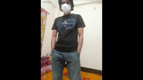 Snapshot of ekzxoxo chatting on November 25, 2025, 3:56 pm Ekz online show from November 25, 2025, 3:56 pm