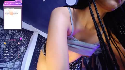 Snapshot of ela_0 chatting on January 29, 2025, 2:21 pm Ela  Help me reach 100 thumbs up online show from January 29, 2025, 2:21 pm