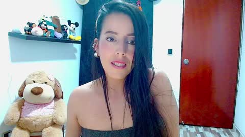 ela_3611 online show from December 23, 2024, 3:18 am