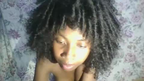 Snapshot of elalia1234 chatting on November 3, 2025, 10:38 am elalia1234 online show from November 3, 2025, 10:38 am