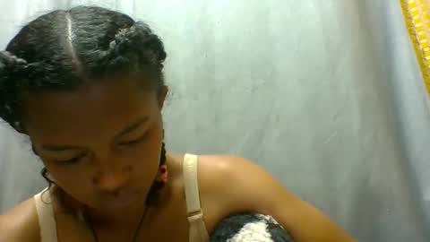 elaliealdy online show from September 13, 2025, 5:57 pm