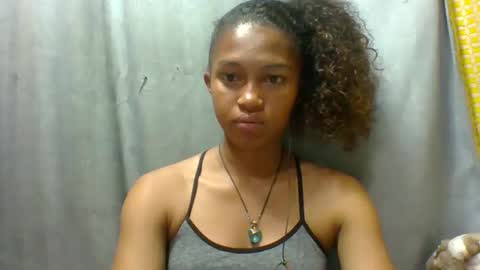 elaliealdy online show from November 2, 2025, 6:43 pm