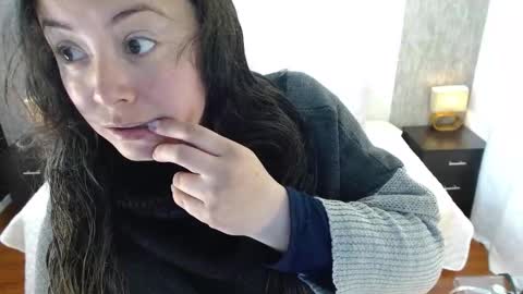 elamurray online show from November 3, 2025, 11:11 am