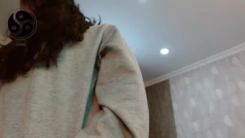 elamurray online show from November 21, 2025, 11:20 am