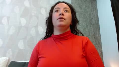 elamurray online show from December 5, 2025, 11:41 am